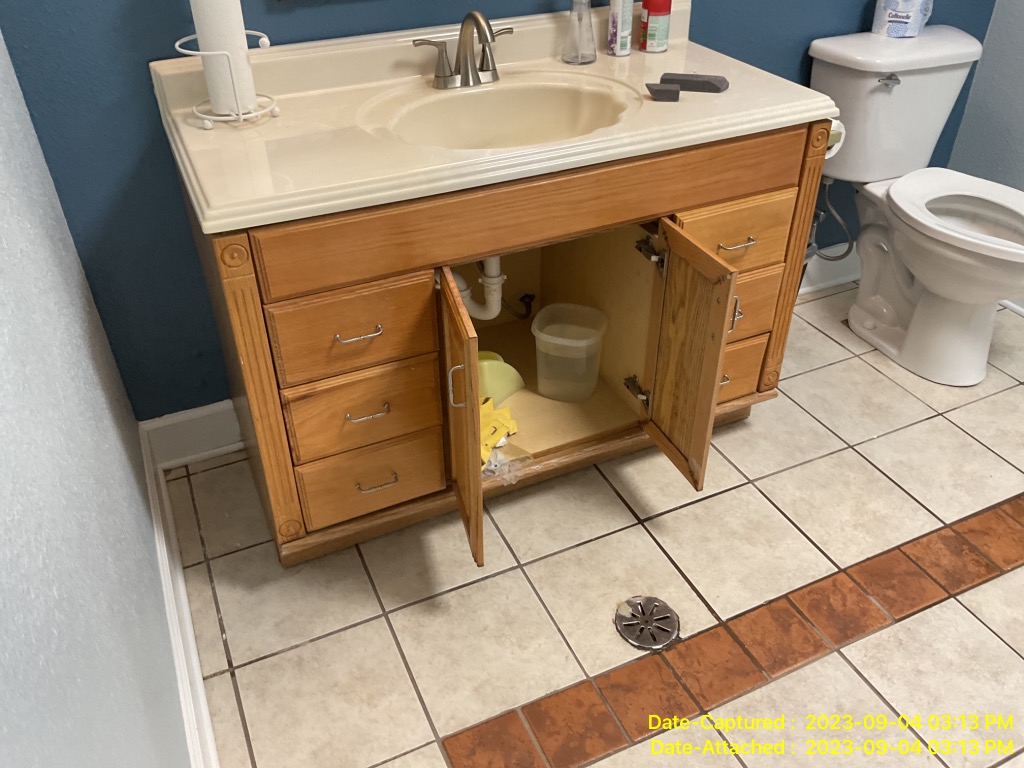 Water Extraction after water damage in commercial office in Meadowbrook FL 32038 in Tallahassee
